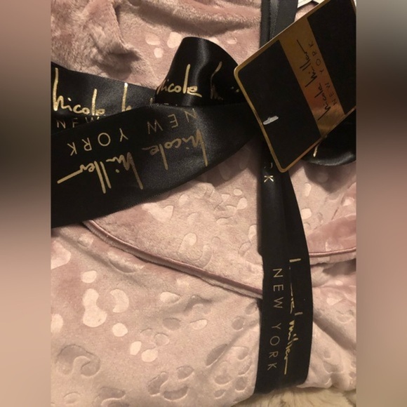 Nicole Miller New York plush mauve notch collar 2pc loungewear pajama set size M - Picture 6 of 13